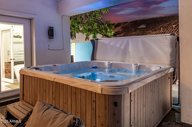 Building Photo - 12528 N 78th St