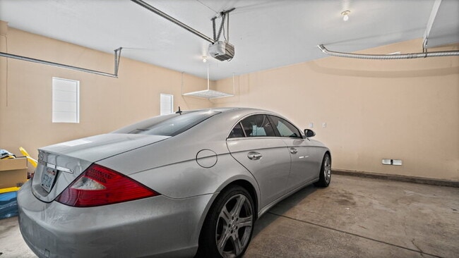 Building Photo - 4106 Arroyo Way