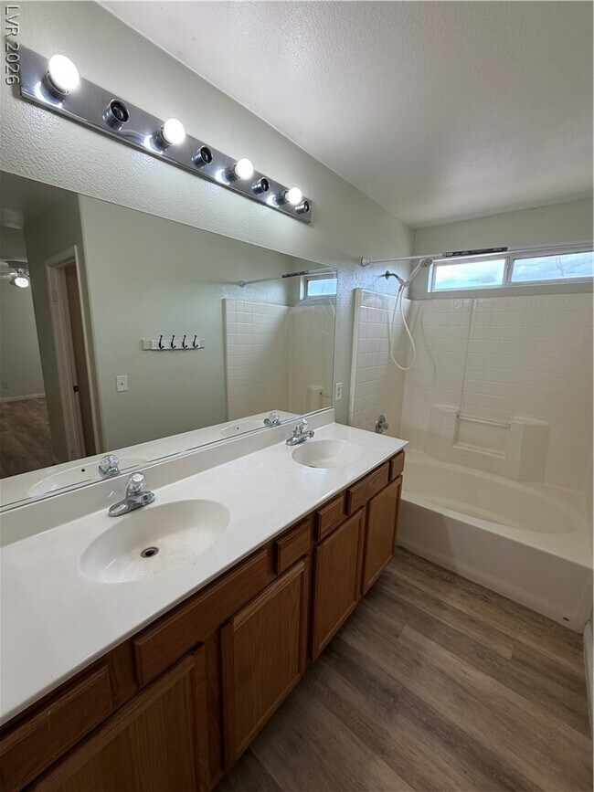 Building Photo - 3814 Kit Fox St