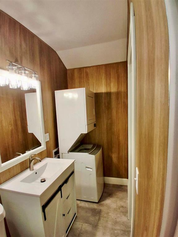 Building Photo - 303 S Arkansas Ave