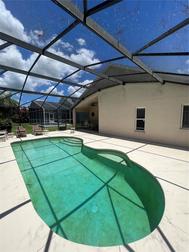 Building Photo - 321 Troon Cir