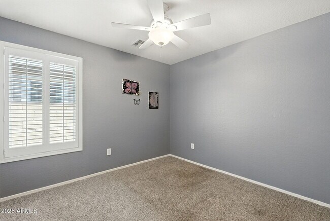 Building Photo - 15927 N 171st Dr