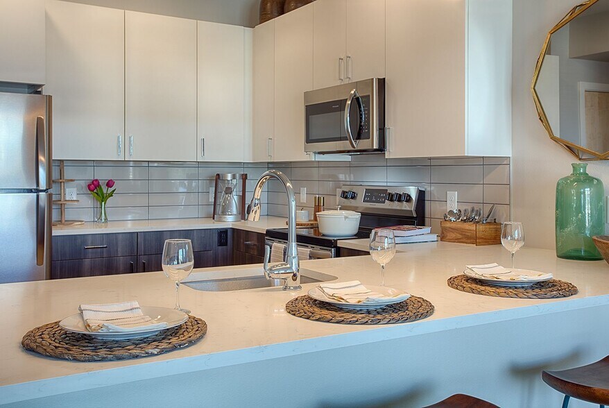 South Main Station 485 2nd Ave Longmont CO 80501 Apartment Finder