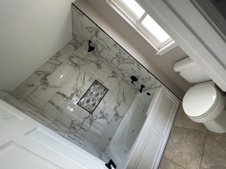 Building Photo - 40 Hooheno St