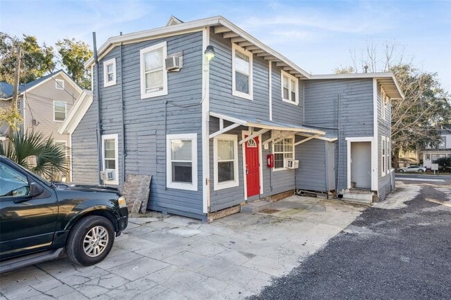 Building Photo - 113 S Grove St