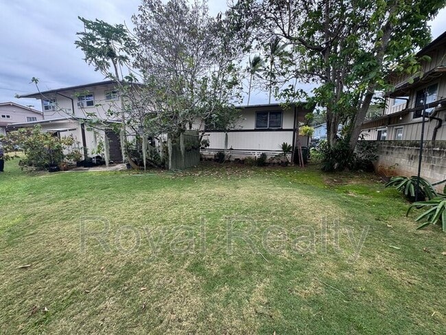 Building Photo - 47-230-230 Miomio Loop