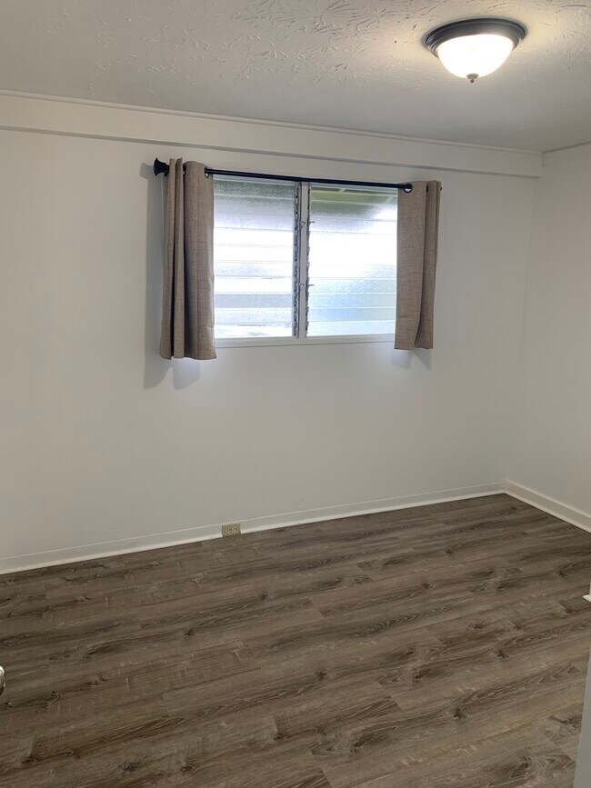 Building Photo - 3340 Ala Laulani St