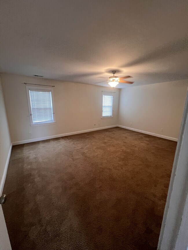 Building Photo - 1223 Hammocks Beach Rd