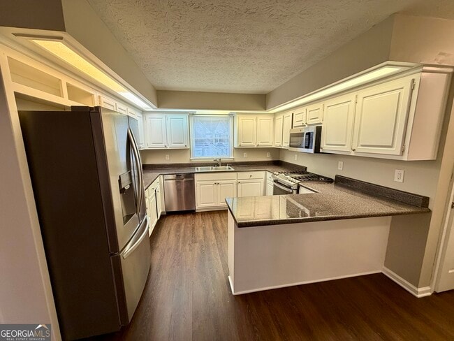 Building Photo - 172 Crown Forest Dr