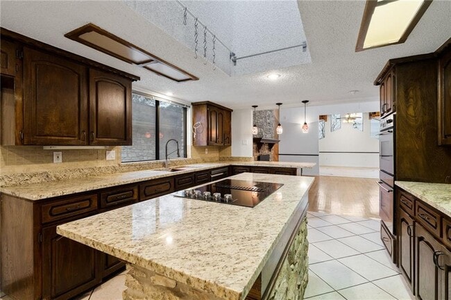Building Photo - 301 Canvasback Dr