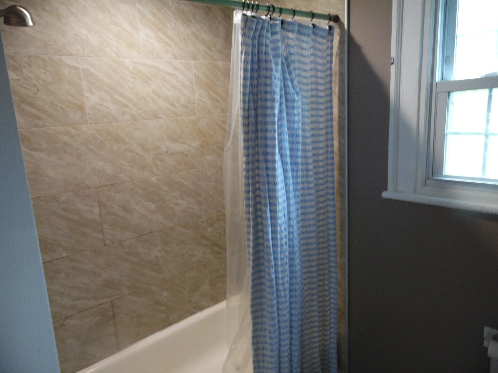 Building Photo - 419 W White Horse Pike