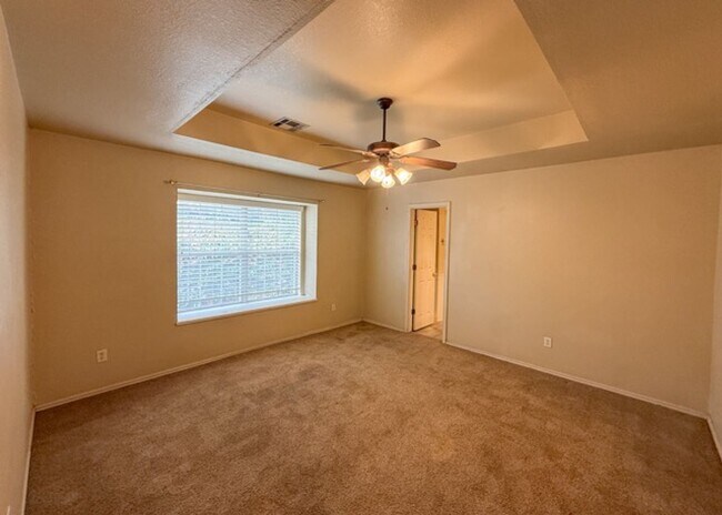Building Photo - 17553 Gold Dr