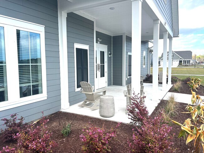 Building Photo - New Home Now Available in Traditions in Carolina Forest! Pet Friendly! Community Pool! Large Loft!