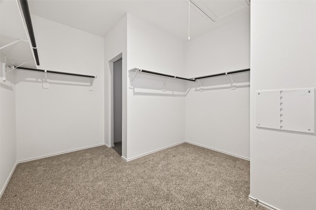 Building Photo - 4242 Wilsford Oak Wy