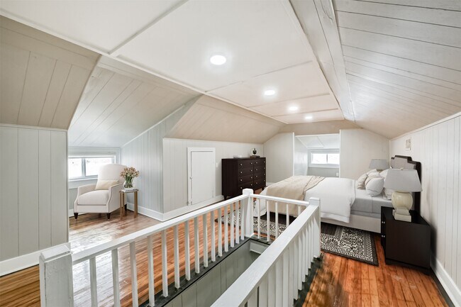 Building Photo - 2606 Oakdale St