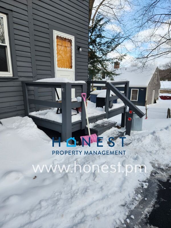 Building Photo - 20 Academy St