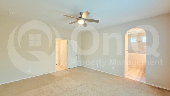 Building Photo - 6613 W Sonoma Way