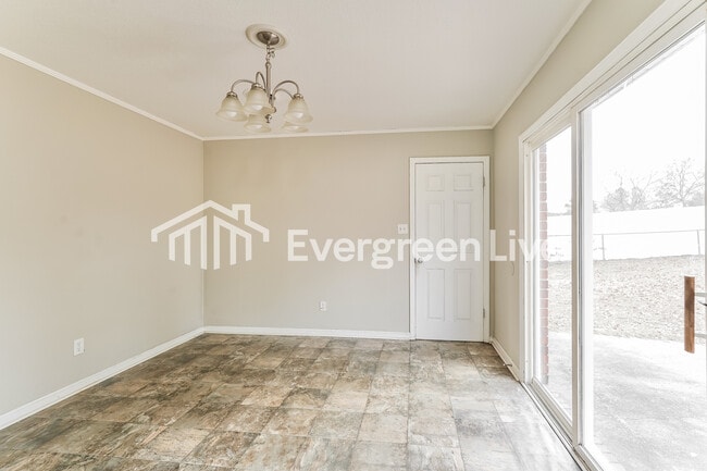 Building Photo - 3508 Wyevale Dr