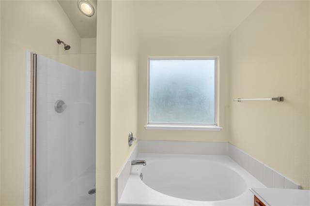 Building Photo - 705 Loftin St