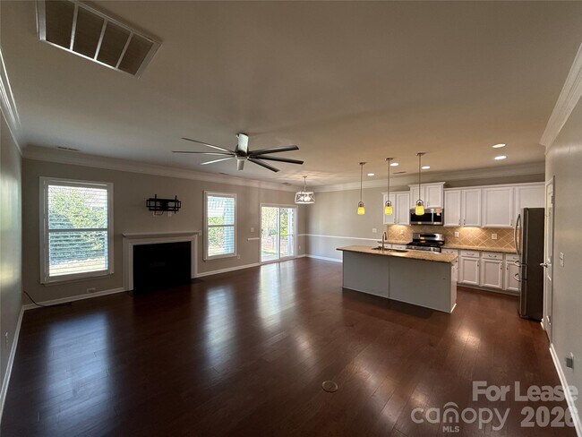 Building Photo - 157 Millen Dr