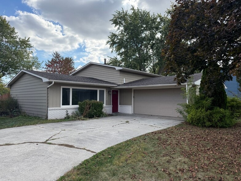 Primary Photo - 7322 Antebellum Blvd