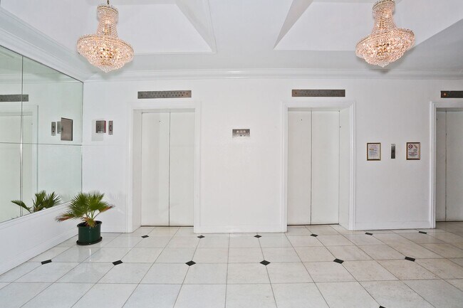 Building Photo - 2240 Kuhio Ave.