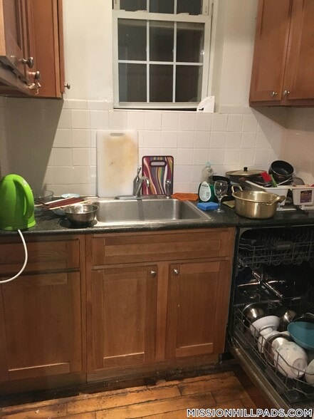 Building Photo - 16 Copenger St