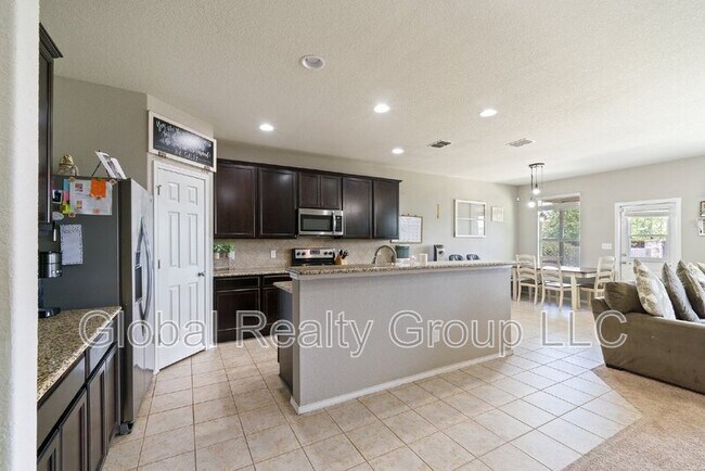 Building Photo - 27326 Trinity Cross