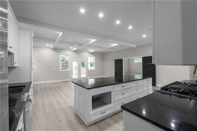 Building Photo - 1331 Diamond Ave SE