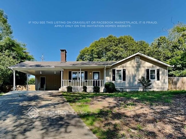 Building Photo - 5847 Meadow View Ln