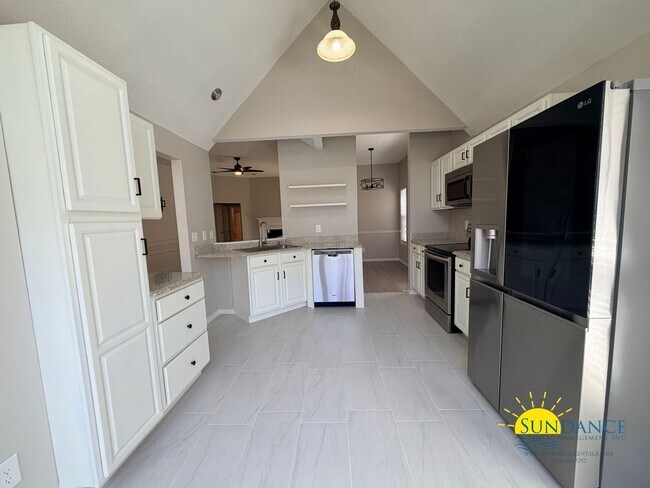 Building Photo - Fully Renovated 4-Bedroom Home on a Quiet Cul-de-Sac!