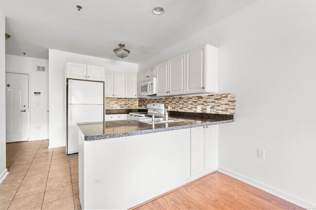 Building Photo - 2660 North Ave