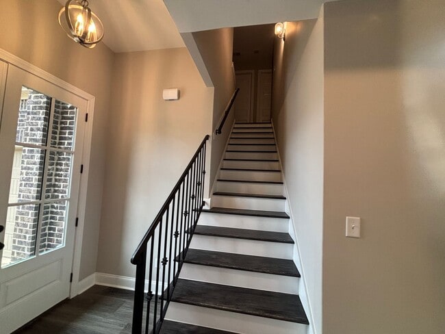 Building Photo - 9691 Jackson Run Ln