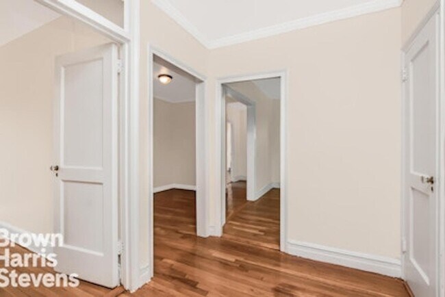 Building Photo - 4513 Manhattan College Pkwy