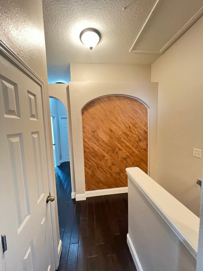 Building Photo - Emerald Preserve Townhome