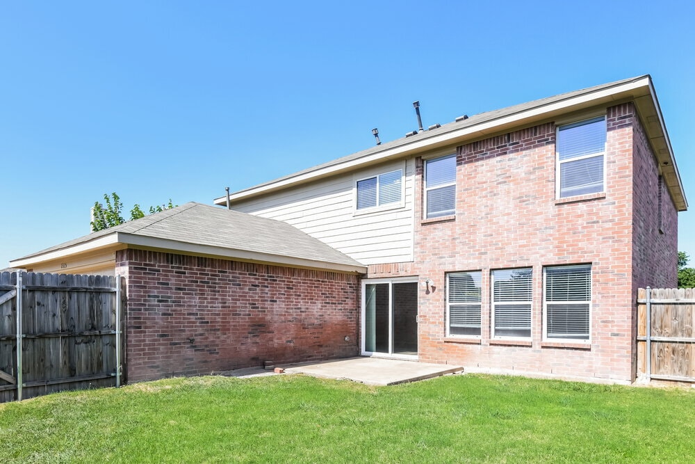 Building Photo - 1315 Rabbit Ridge