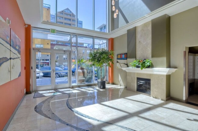 Building Photo - San Diego- Downtown- La Vita – Little Italy Condo- Split Level Style Move-In Special