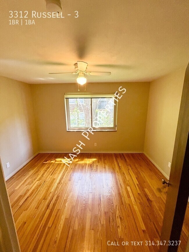 Building Photo - 3312 Russell-3