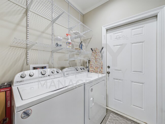 Building Photo - COMING SOON! Adorable cottage home in Crowley!