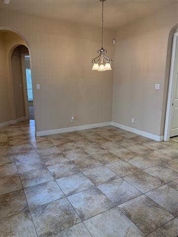 Building Photo - 627 Westhaven Rd