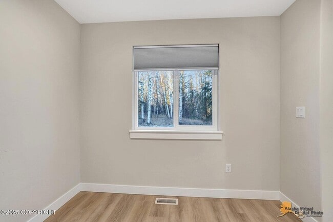 Building Photo - 533 Ashbrook Dr