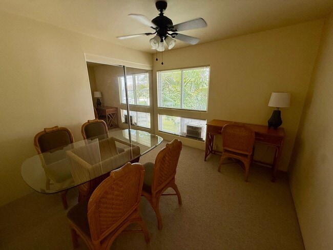 Building Photo - Bright 3 Bed, 2 Bath Condo