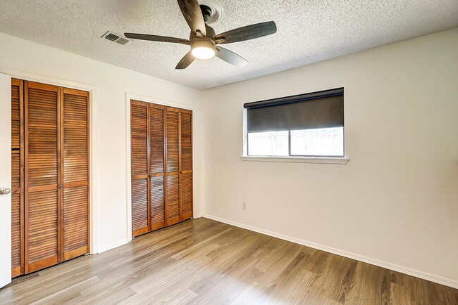 Building Photo - 7034 Powderhorn Ct