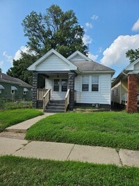 Building Photo - 2 bed 1 bath house, EHA approved