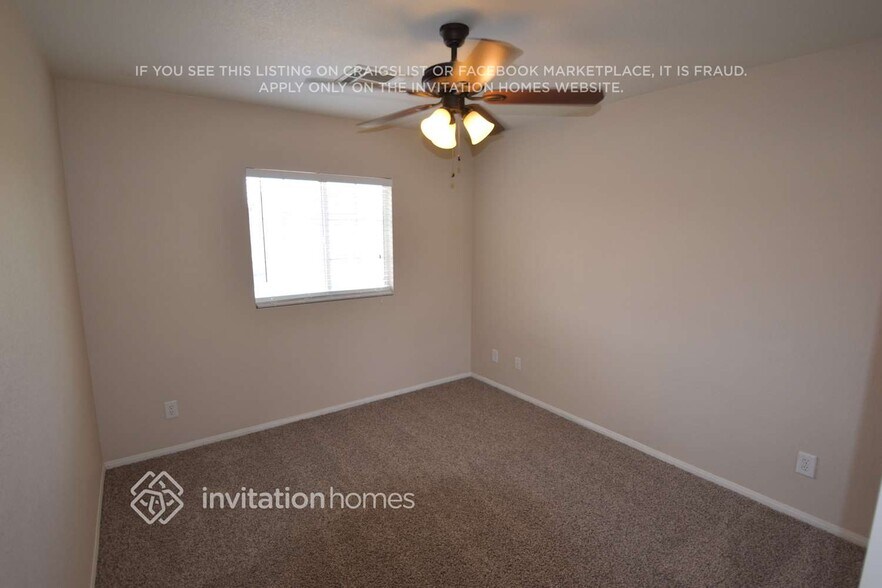 Building Photo - 8344 S Pioneer Way