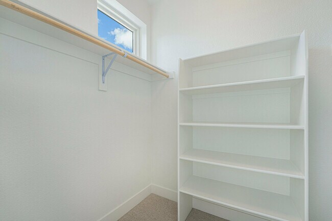 Building Photo - 2663 Nicholas Wy