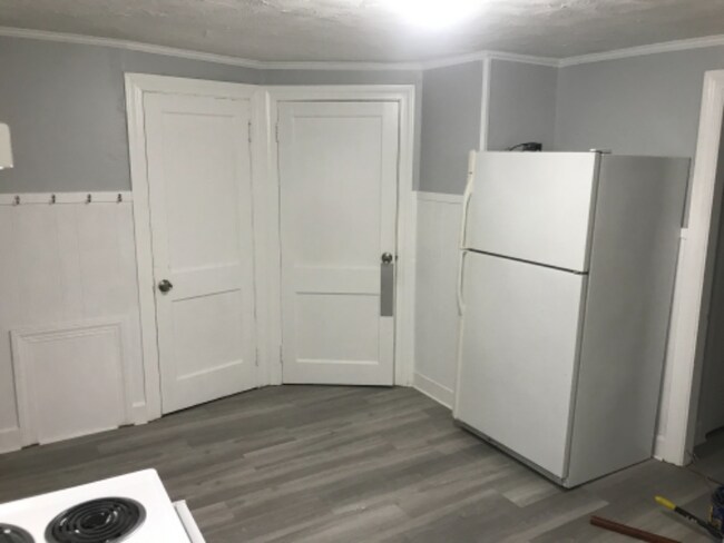 Building Photo - 189 Spring St