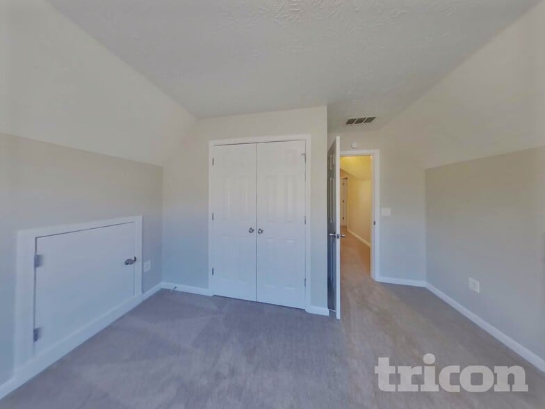 Building Photo - 40 Halley Ct