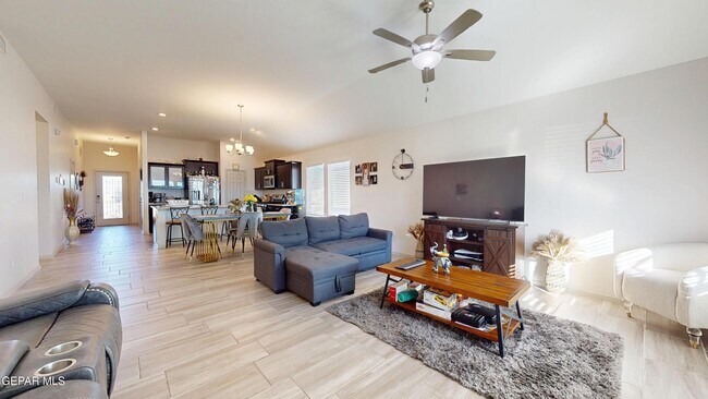 Building Photo - 1172 Indigo Sky St