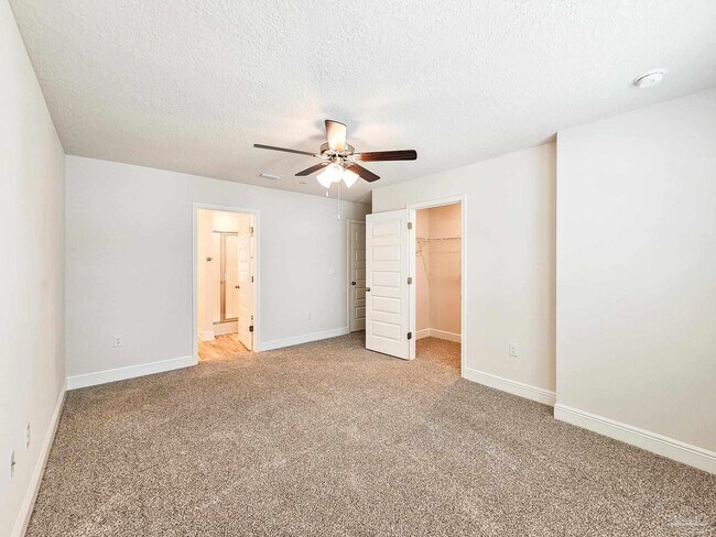 Building Photo - 1211 Fairchild Vlg Dr